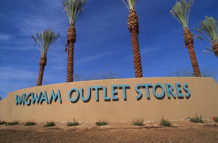 Wigwam Factory Outlet Mall